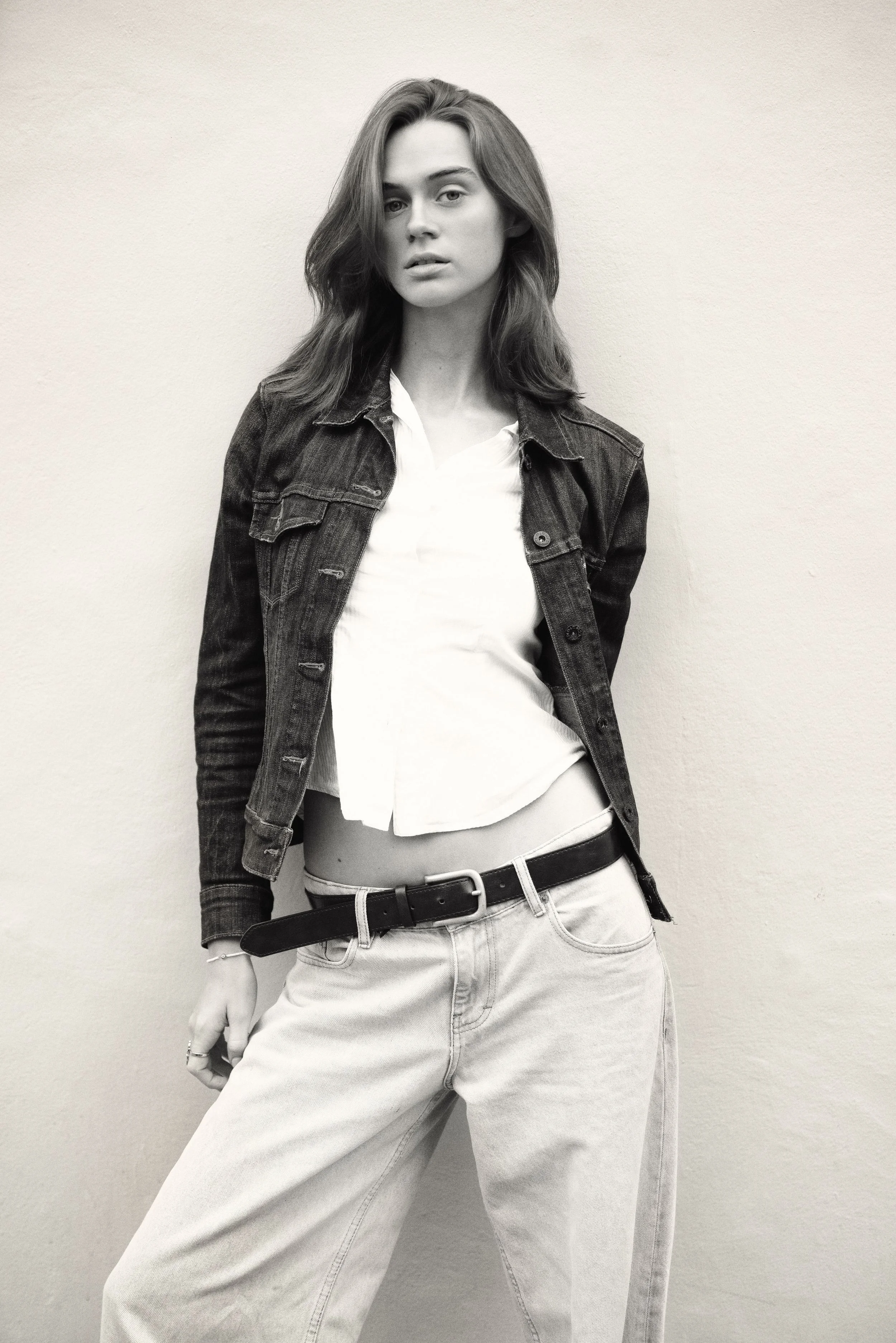 22-eyra-b-main-book-another-mother-management.jpg