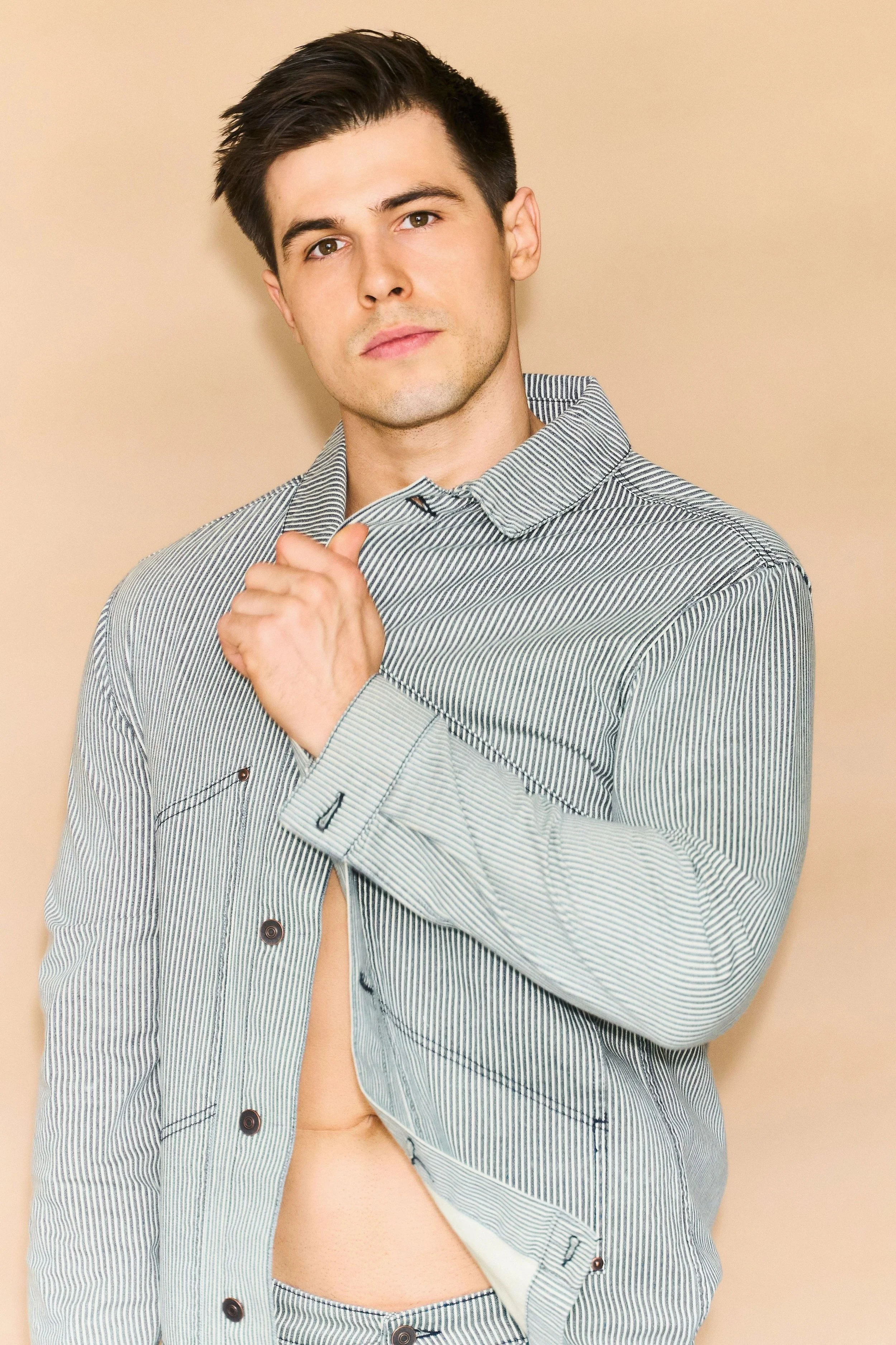 16-dominic-andersen-main-book.jpg