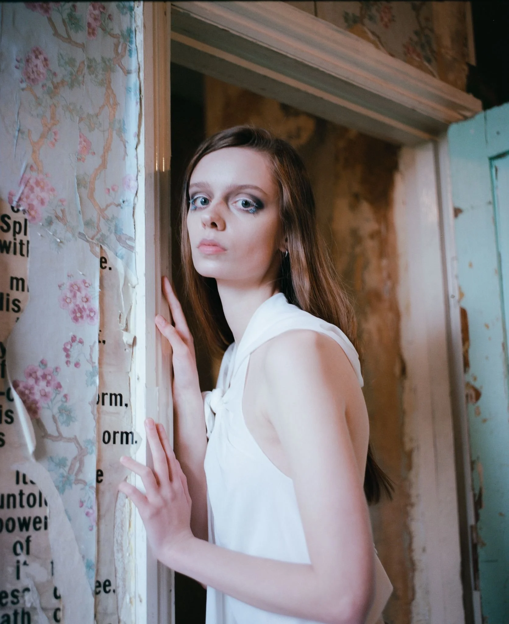 12-chloe-moss-main-book.jpg