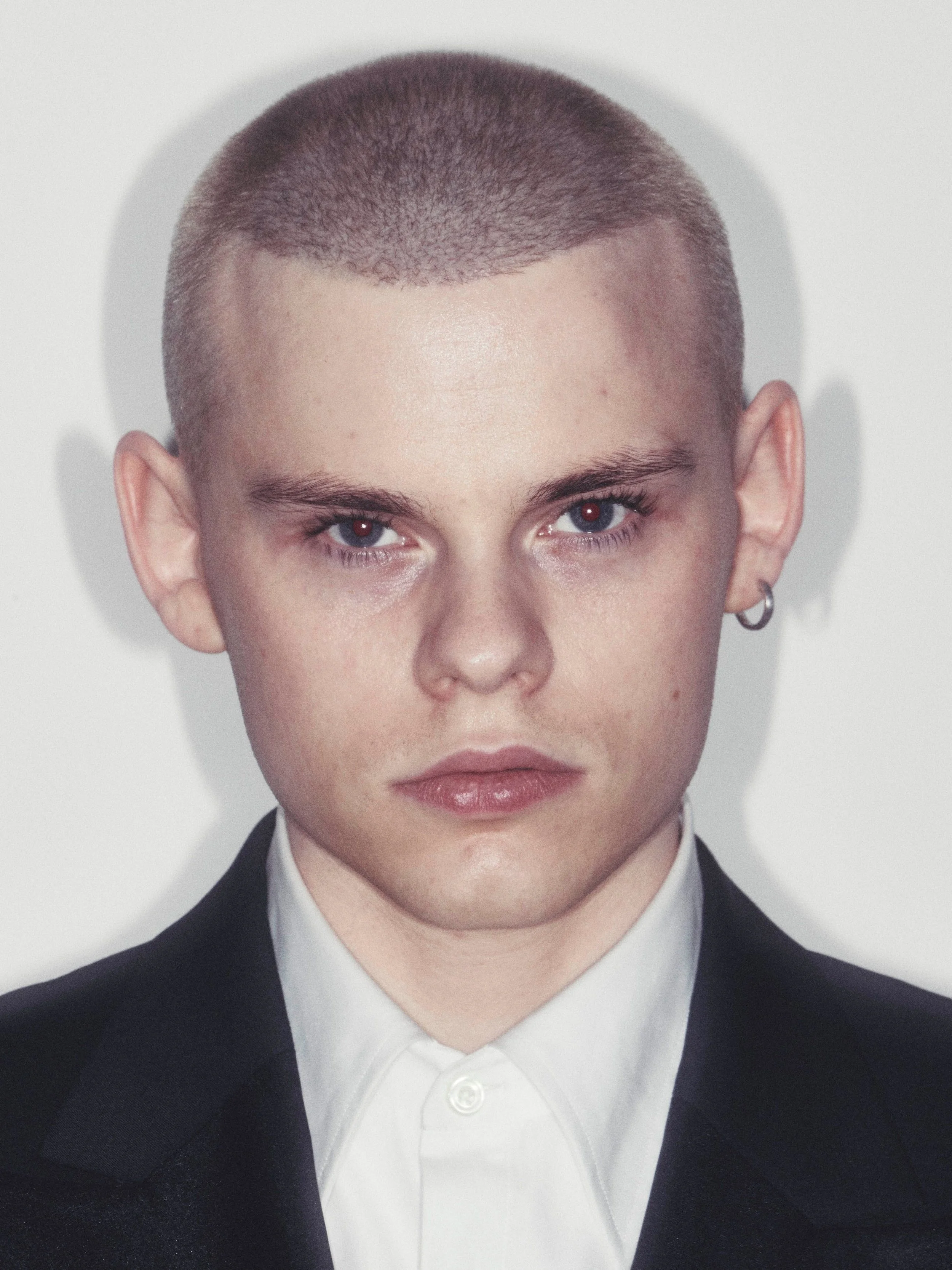 16-hannes-husberg-main-book.jpg