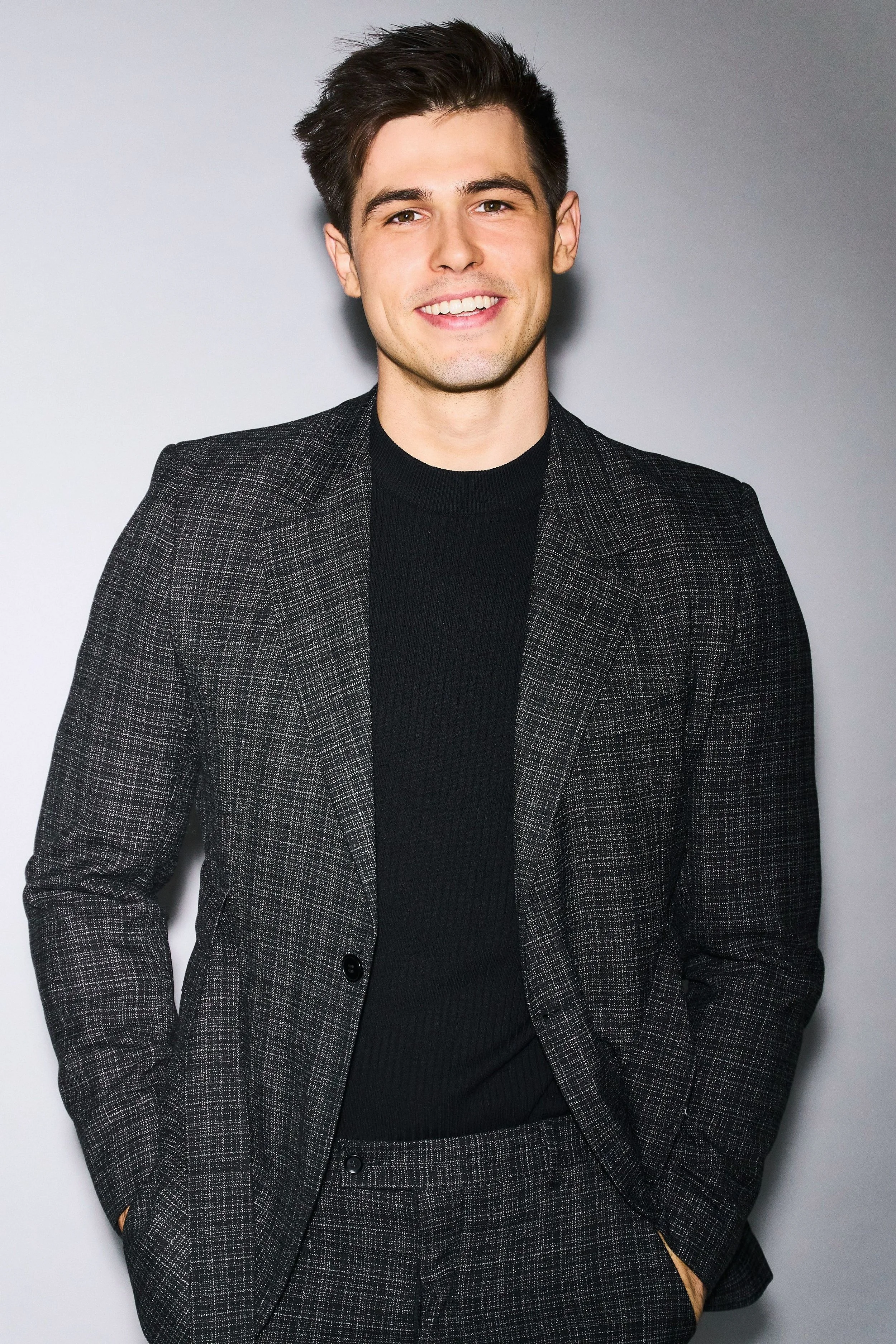 22-dominic-andersen-main-book.jpg