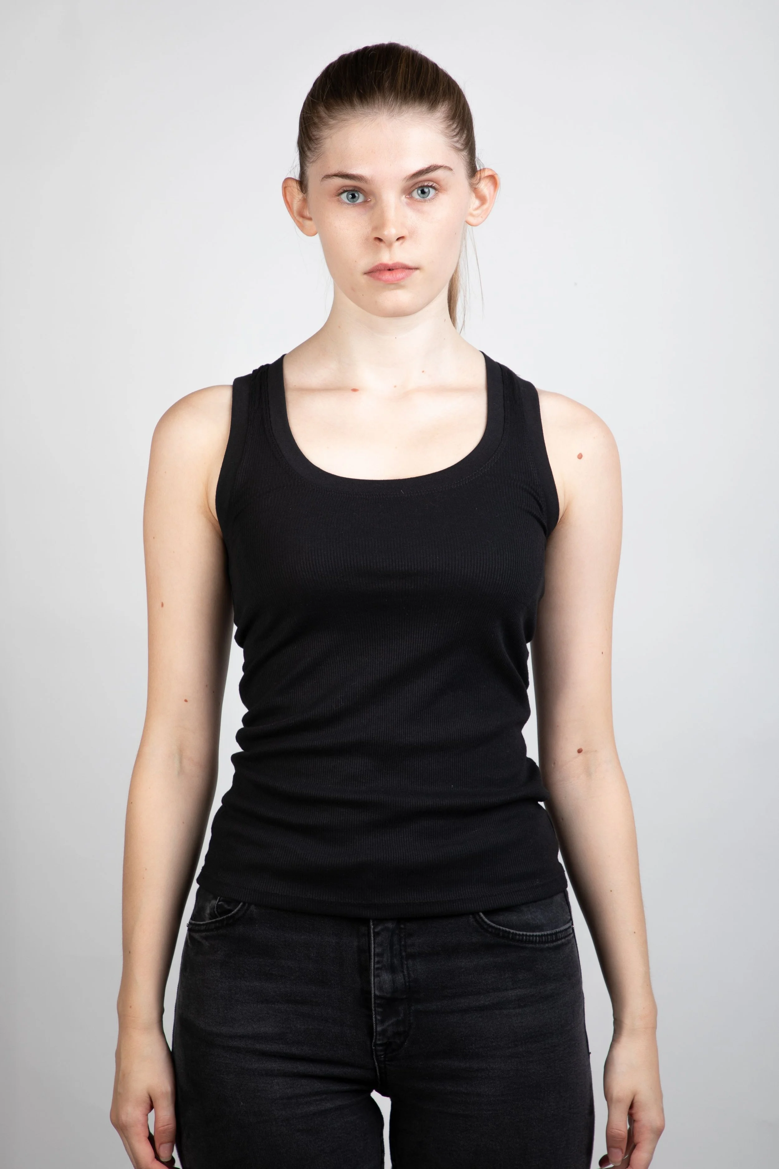 12-ella-k-polas-2026-another-mother-management.jpg