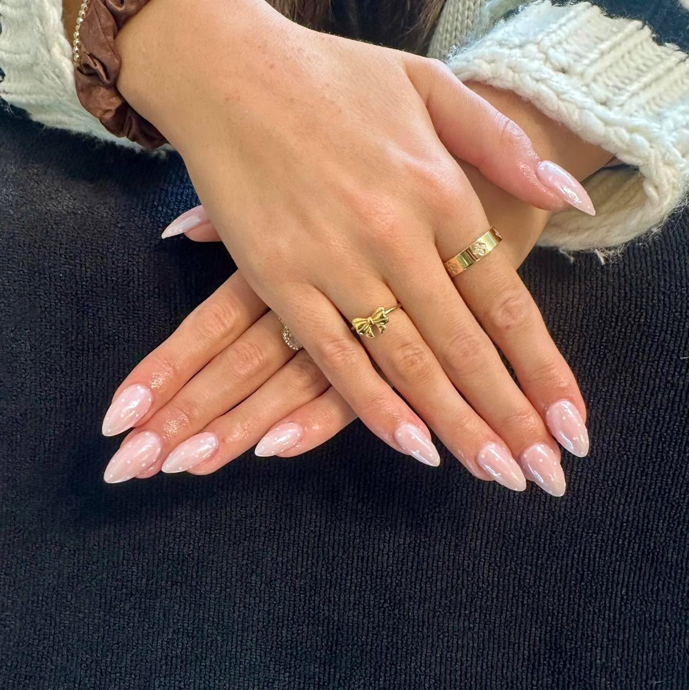 How pretty are these glazed polka dot nails by Mille 😍 

Book in for your next nail appointment here 🌷
https://www.blushsomerset.com/booking-with-us

#nails #beauty  #nailslove  #buildergel #somersetsalon #beautician #nailtech