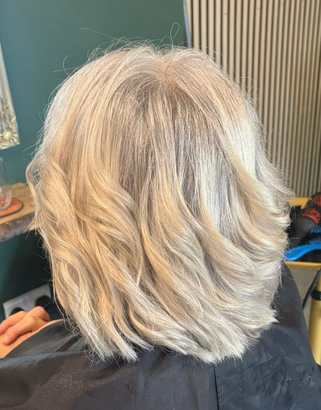 ✨ Soft, natural blonde to blend those greys ✨

No harsh regrowth. No solid block colour.
Just beautifully placed tones that melt into your natural hair and soften greys effortlessly.

This look is all about low maintenance, healthy shine, and a colou