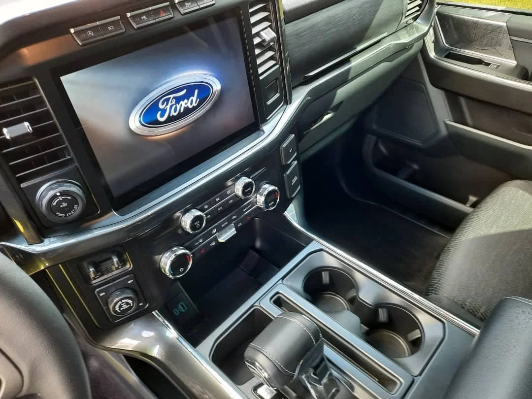 clean center console