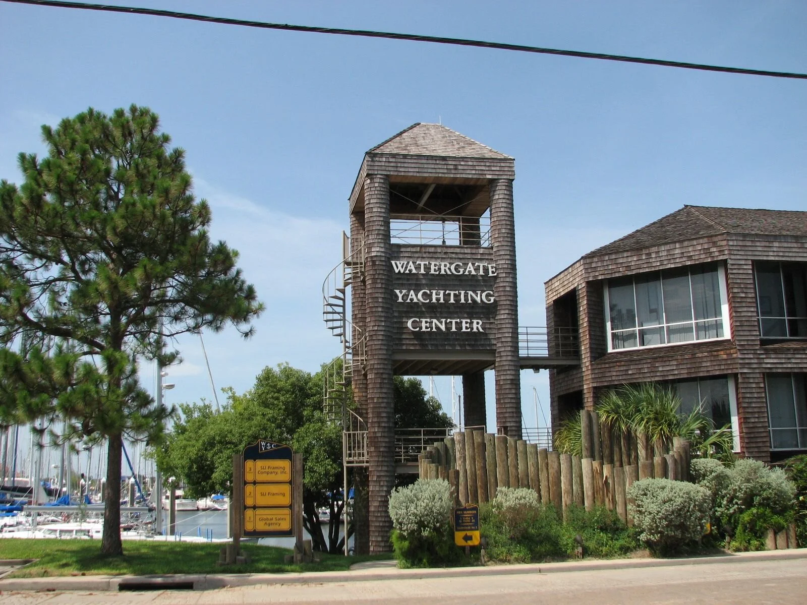 Gallery — WATERGATE YACHTING CENTER