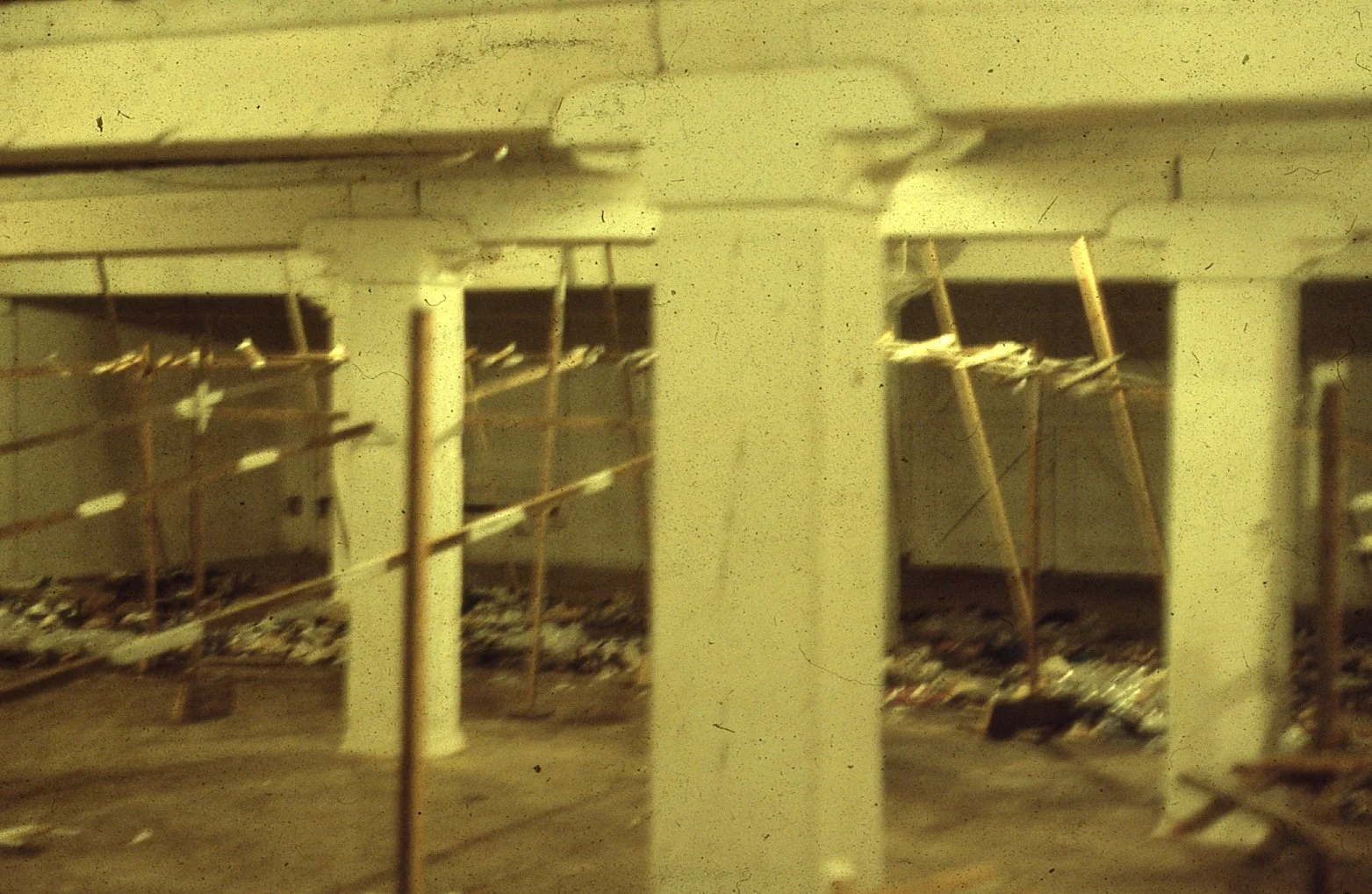 img024.jpg