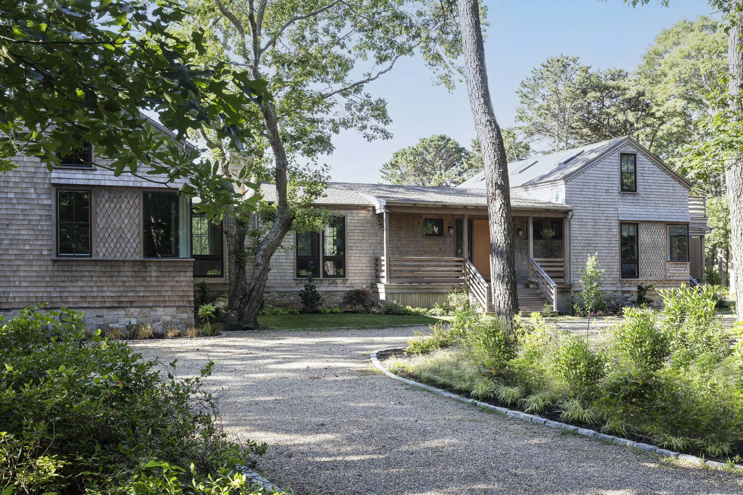 WW - Mink Meadows - Exterior - Front Perspective.jpg