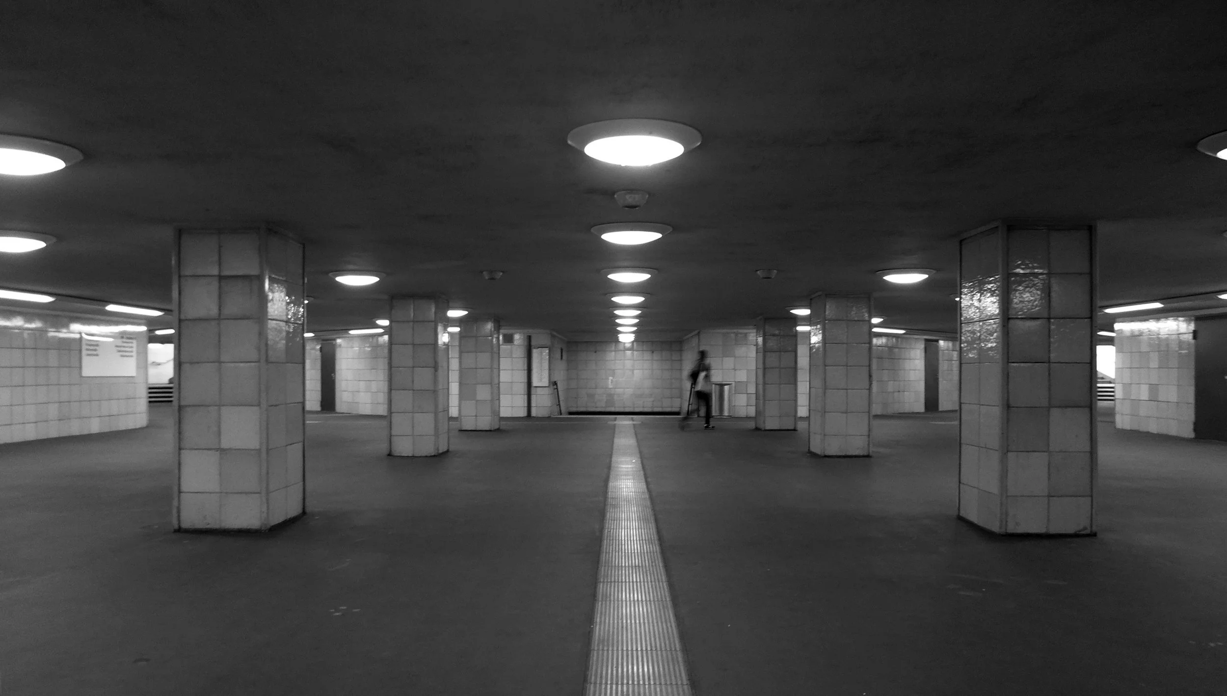 MoritzPlatz.38w.jpg