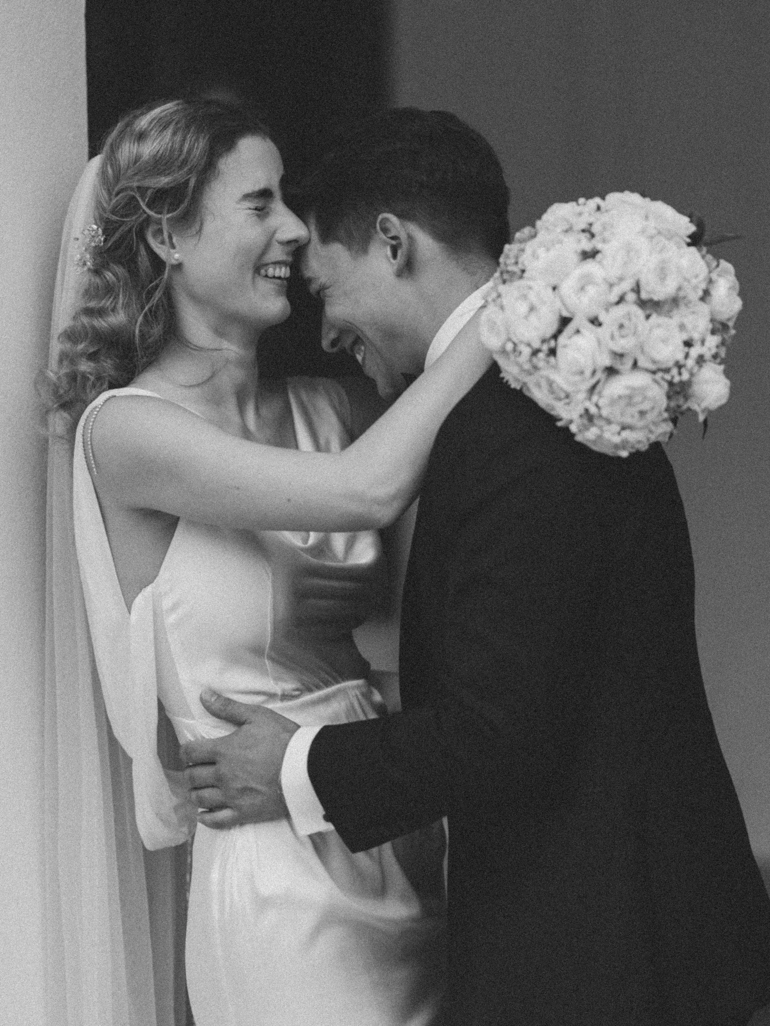 Esküvői fotó naplementében