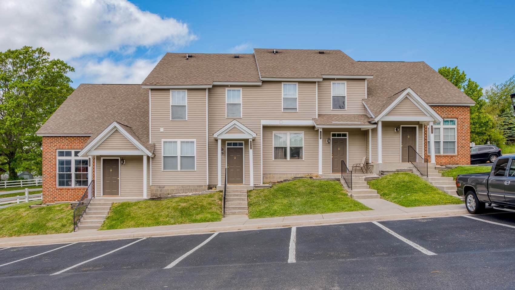 Gallery OffCampus Apartments — Maple Ridge Townhomes