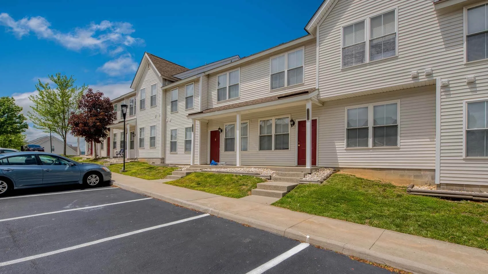 Gallery OffCampus Apartments — Maple Ridge Townhomes