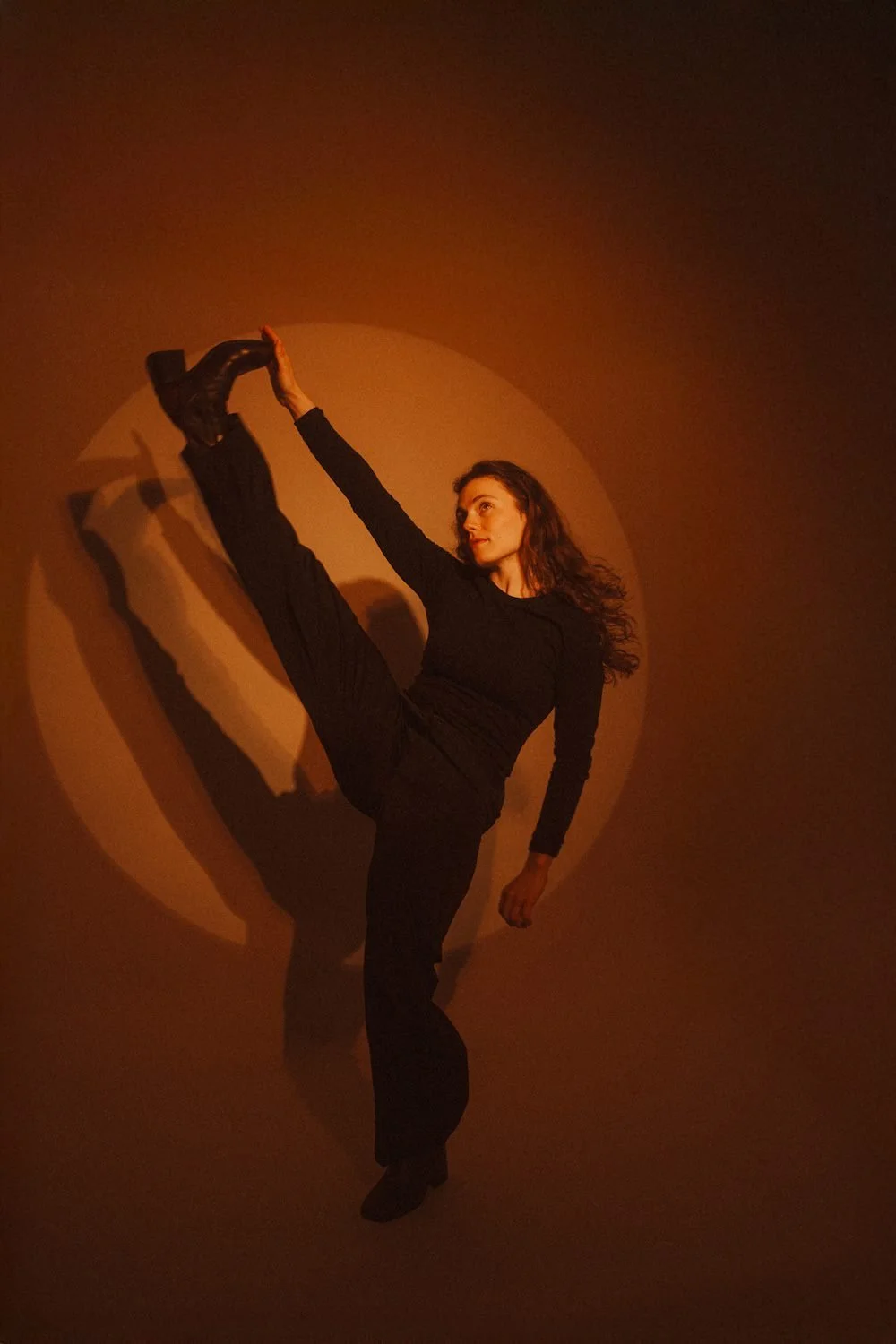 Ellie Gowers 2026 Press Shot by Emilie Cotterill 02.jpg