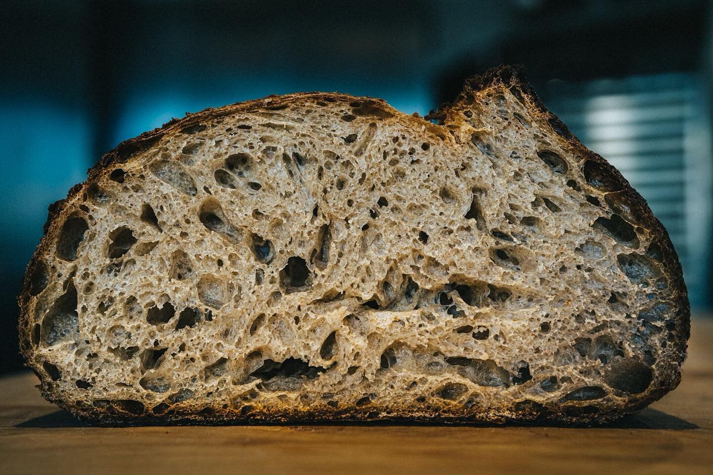 A real &ldquo;crumby&rdquo; photo. Happy 4rth Weekend! We are excited to see everyone at @lincolnstreetbakery, @landervalleyfarmersmarket, or in the evening for a Bar 223 libation. #dadjokes #crustandcrumb #sourdoughbread #landerwyoming #landerartdis
