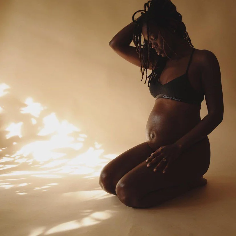 TELL US: How many different emotions did you go through when you learned that you were expecting? 

&mdash;&mdash;&mdash;&mdash;&mdash;&mdash;&mdash;-

Repost from @thelocdarling
&bull;
&ldquo;I am so pleased with the way my life is unfolding...

Rea