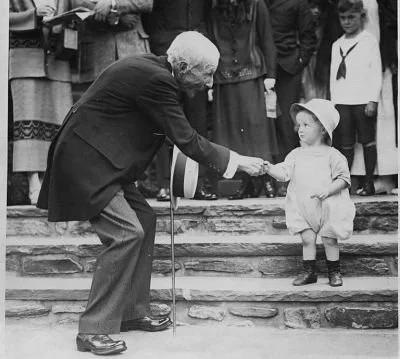 The Power of Giving: How to Create Wealth