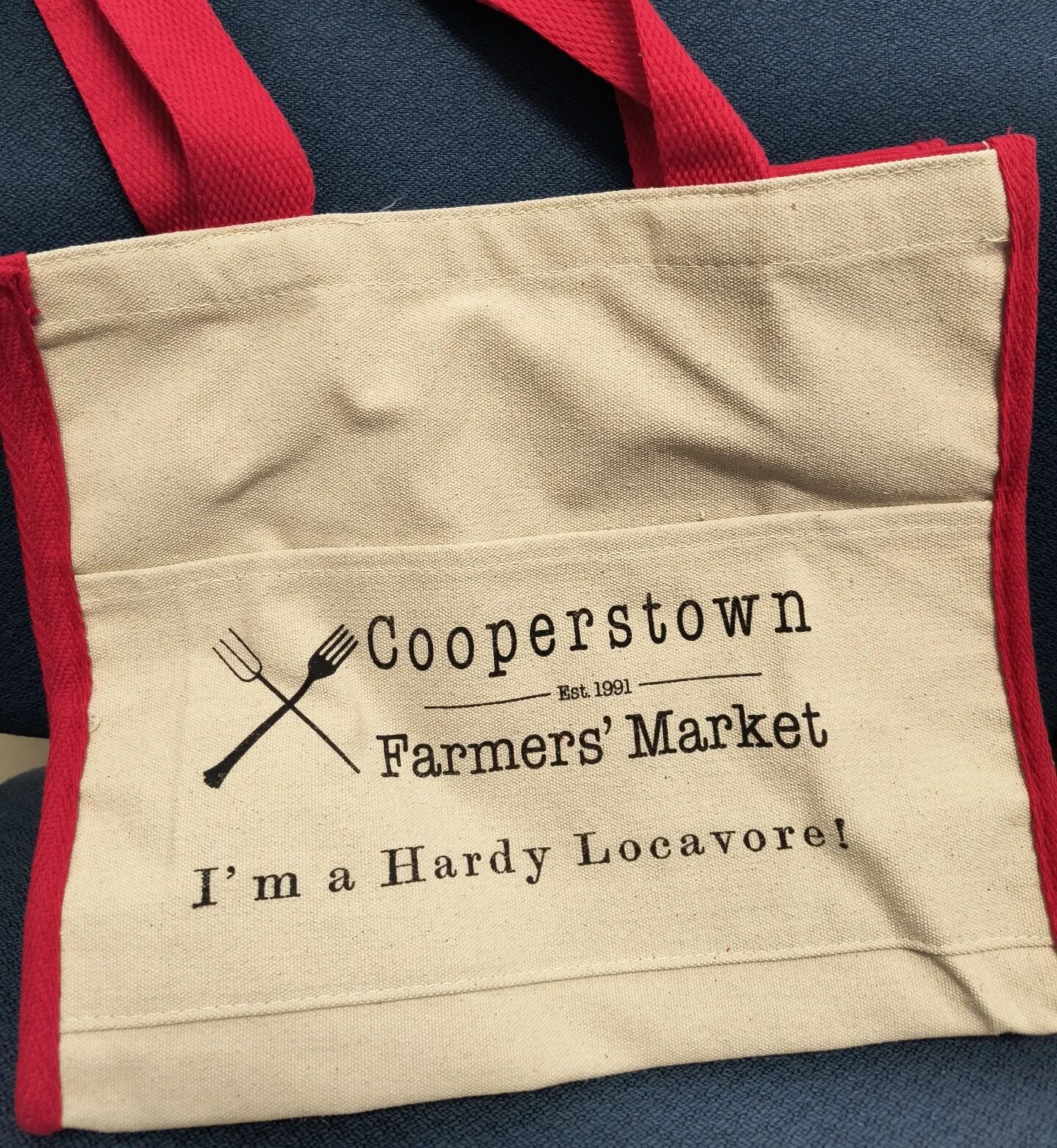 Hooray for Hardy Locavores aka customers who shop the year-round Cooperstown Farmers' Market, even in the colder months! 

#customerappreciation #locavore #farmersmarket