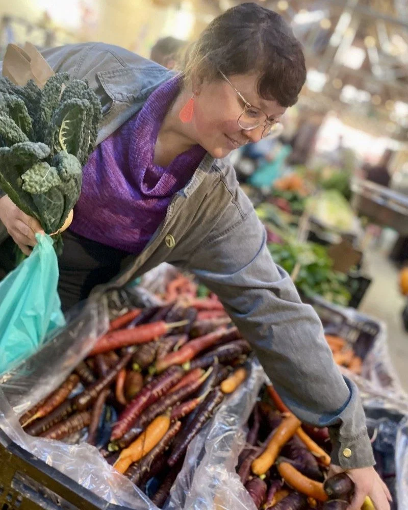 Come get your pick of fresh local produce (just look at those pretty carrots!) and so much more this Saturday at the Cooperstown Farmers' Market, open 9-2. 

Alex's World Picnic
Andy's Edible Gardens
Ariginal Art
ARK Floral
Arabeth Farm
Art Farm Flow