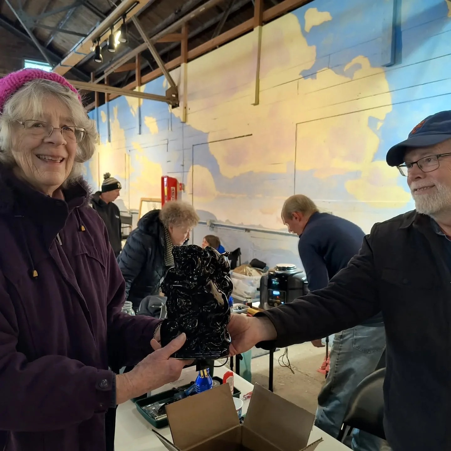 Another successful Cooperstown Repair Cafe.

This lamp, won in the 1950s at the Delaware County Fair, is back in working order, as are several other lamps, clocks and appliances.

We will hold Repair Cafes on the second Saturday of each month--give y