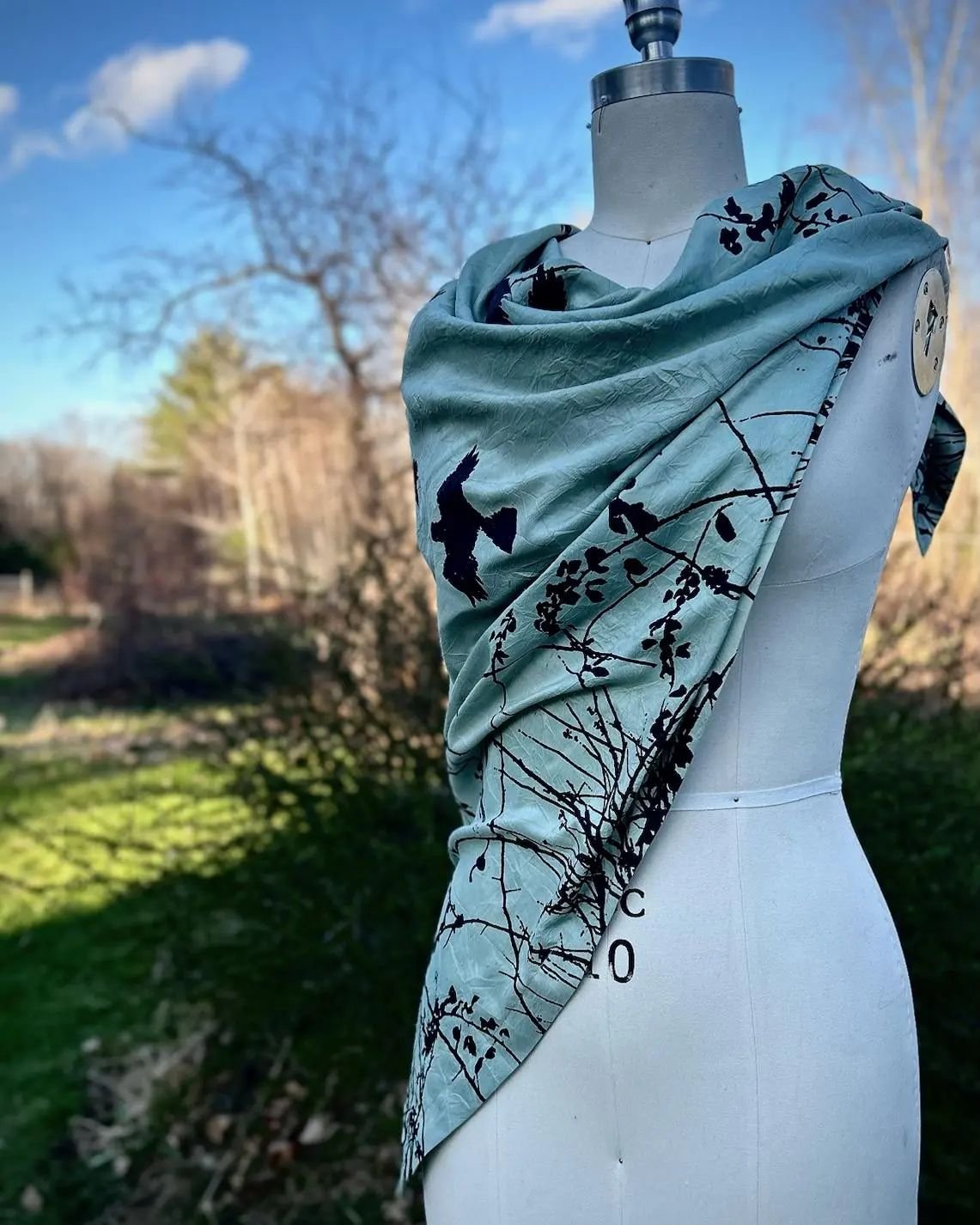 I spent all last week working on solid pieces meant to highlight just the plant dyes and the cut, so today it was time to focus on prints. I have a love/hate relationship with scarves-- they drive me crazy as a business owner trying to be efficient, 