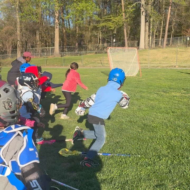 There&rsquo;s nothing like those first day of practice giggles! 🤭 

Our kids were so excited to be back on the field at North Michigan Park yesterday, ready to learn and grow! 

#dclacrosse #dcyouthsports #youthleadership