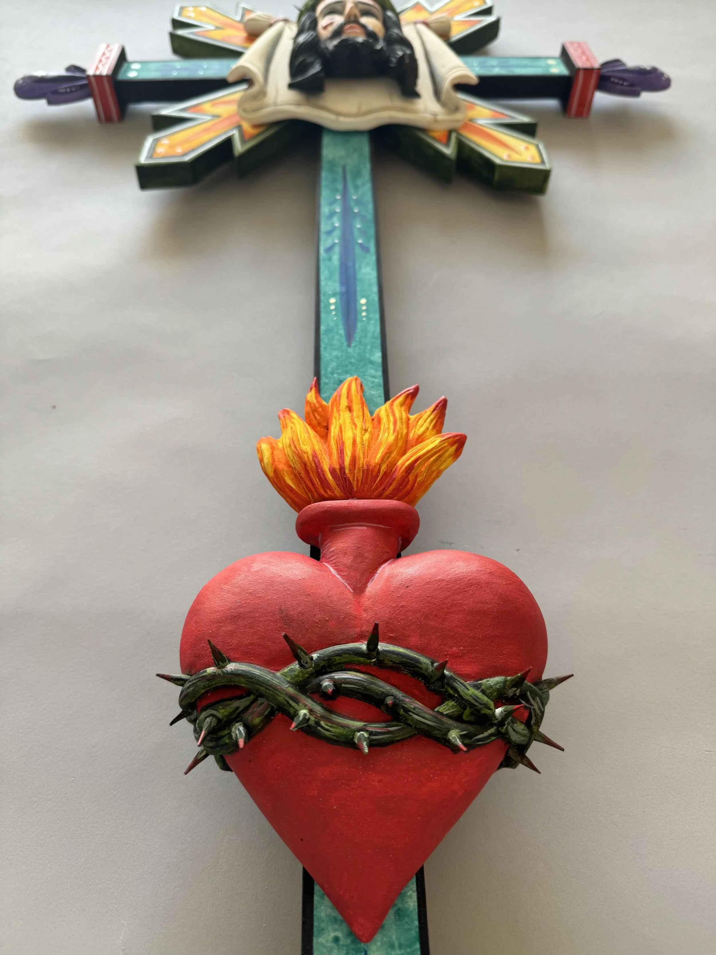 passion cross detail 