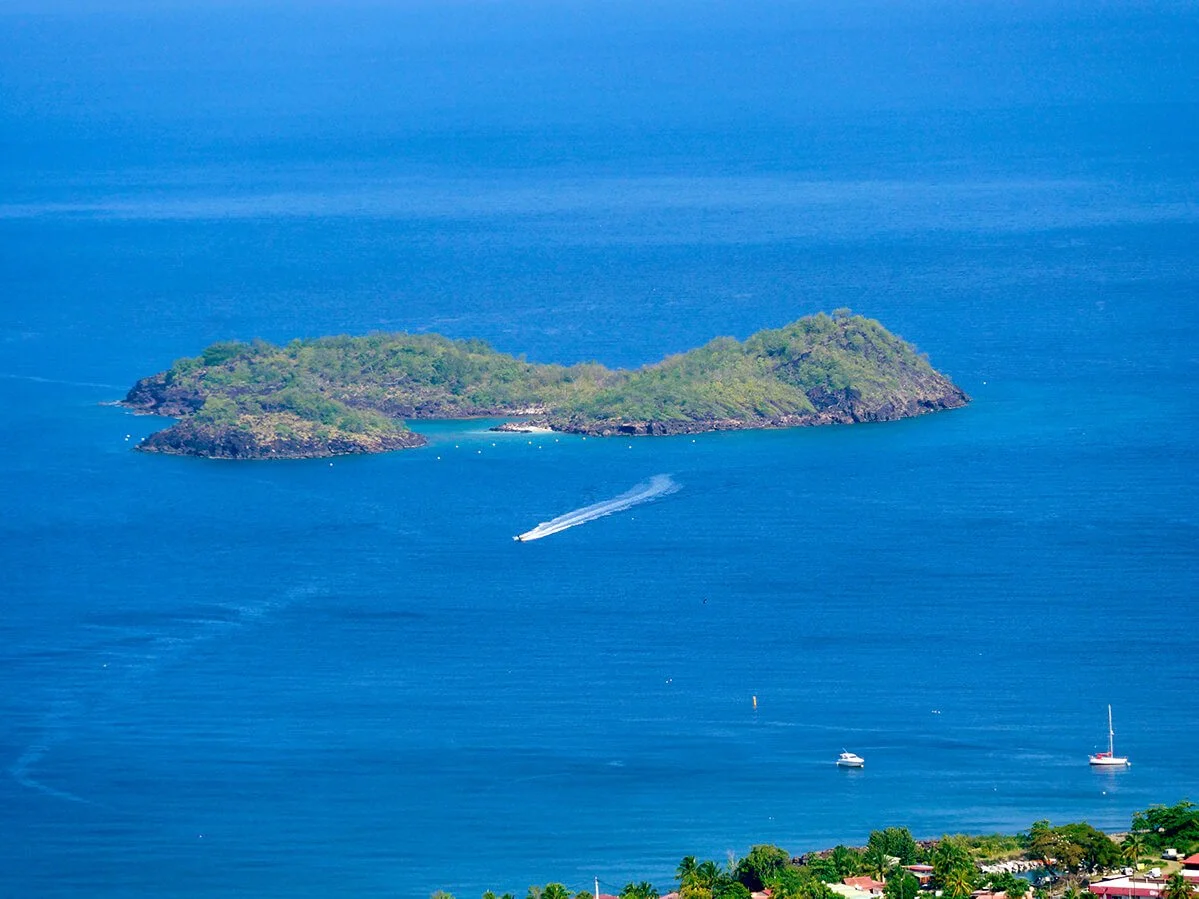 Ilets Pigeon-Bouillante-Guadeloupe.jpg