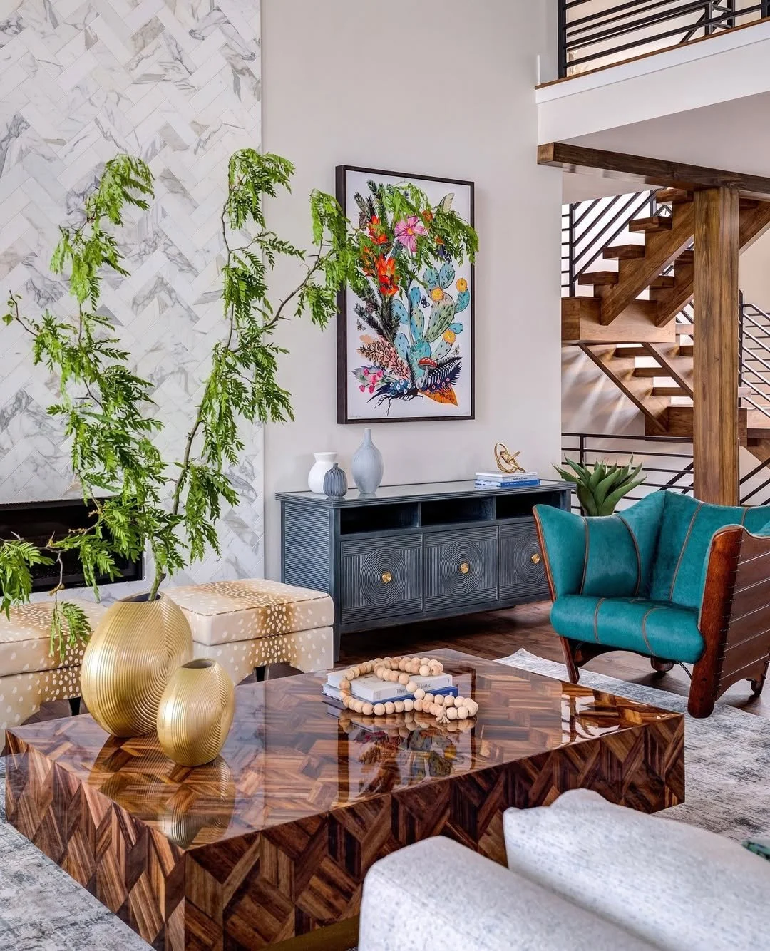 Organic texture, sculptural warmth.

The Lesandro Coffee Table by @madegoods brings natural sophistication to the space through herringbone marquetry and a refined rectangular form. Finished in natural banana bark with a gold raffia base, it adds dep