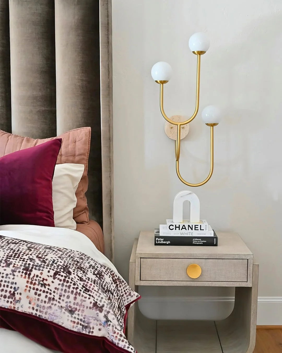 Refined symmetry, elevated by material.

The Highsmith Wall Sconces by @curreyco feature three glowing globes set on brass stems, anchored by natural travertine backplates. The thoughtful mix of stone and metal creates a sophisticated profile, offere