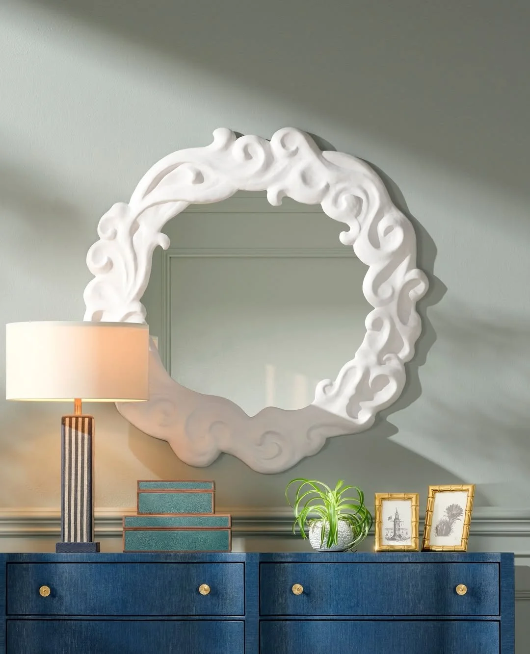 Reflections, reimagined.

From their very first launch to @madegoods&rsquo; newest Spring &rsquo;26 collection, mirrors have remained at the heart of the brand&rsquo;s story.

The new Dorthea Mirror commands attention with its ornate resin frame and 
