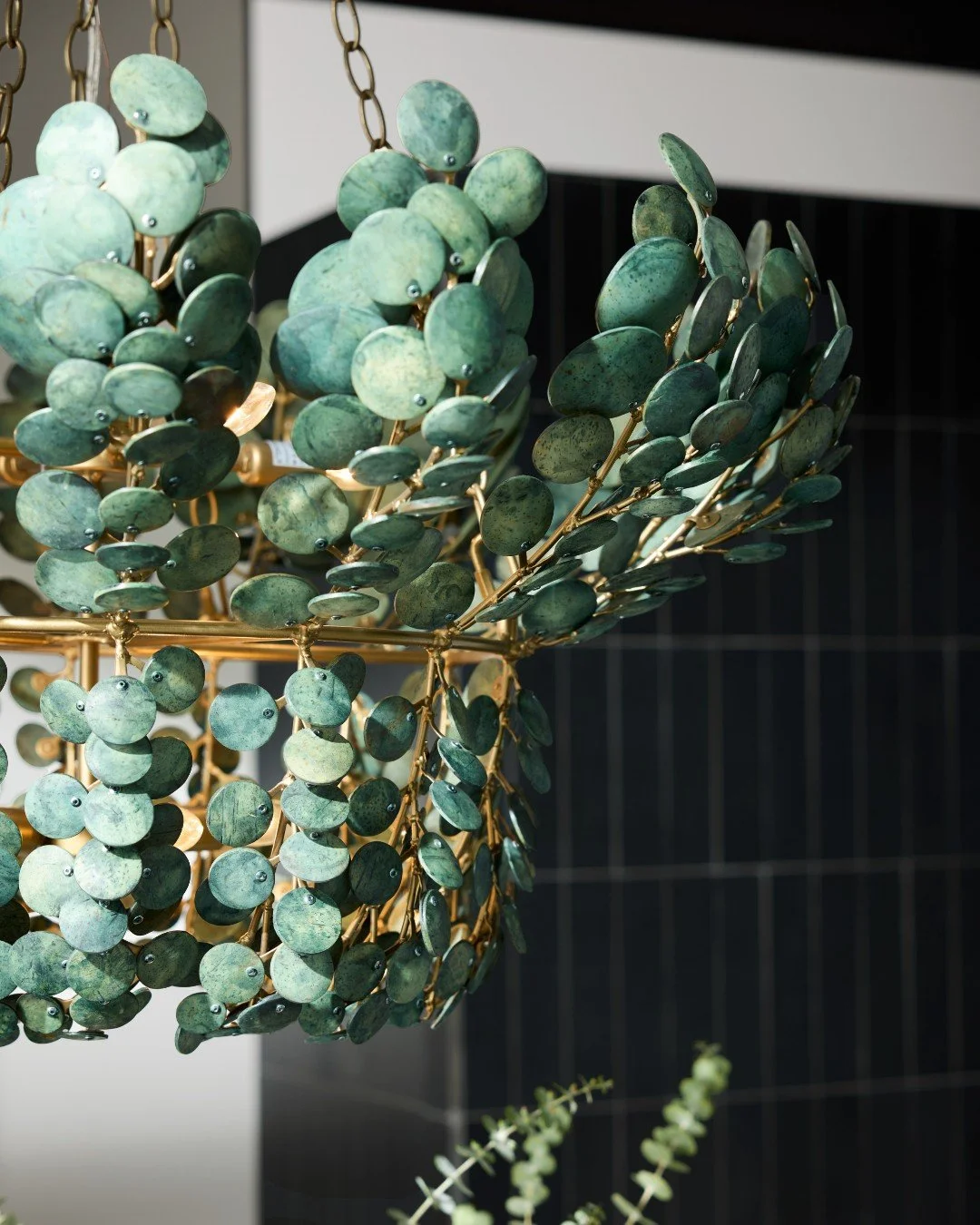 Light the Room
Skip the Freight.

Free Shipping on All Arteriors Lighting orders, if placed with our showroom.

The Bilal Chandelier from @arteriorshome brings an organic sense of movement and atmosphere to the room.

Inspired by the lush rhythm of t