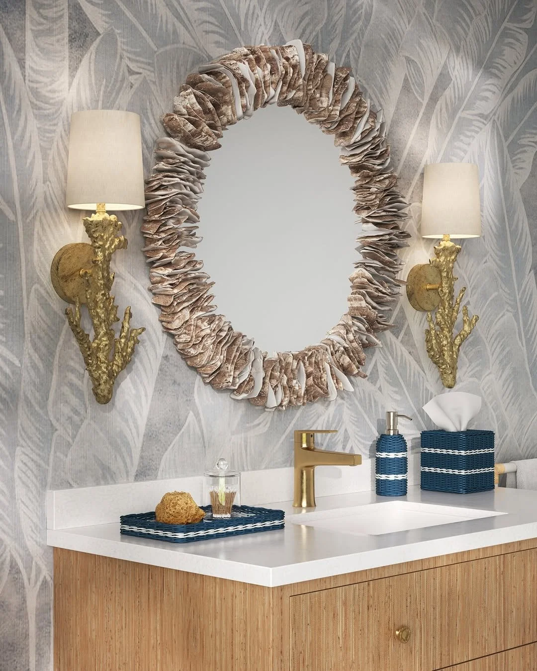 Sometimes the most impactful details are the most subtle.

Rendered in white lacquered eggshell, the Parson Vanity from @madegoods carries a soft sheen and gentle texture that catches the light with quiet intention. The finish adds depth and dimensio