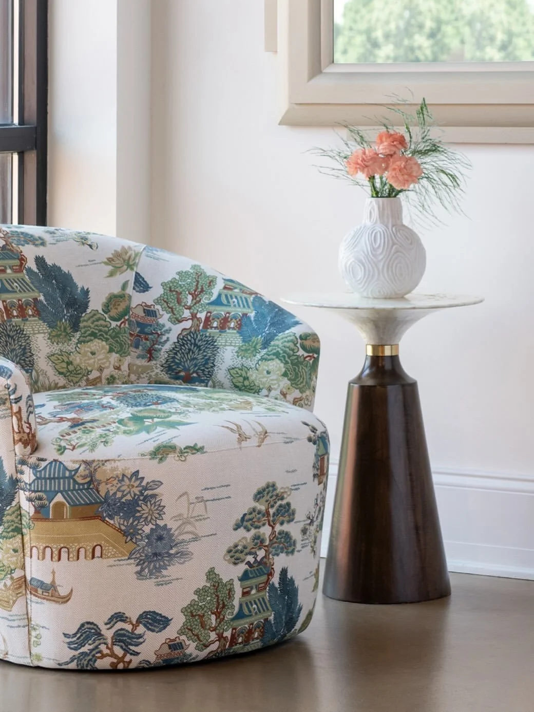 A closer look at Trouv&eacute;&mdash;from the French word 'to find'.

From @hickorychair, this curated collection brings together distinctive, jewelry-like pieces crafted by artisans around the world. Exotic stone, hand-finished metals, rare woods, a