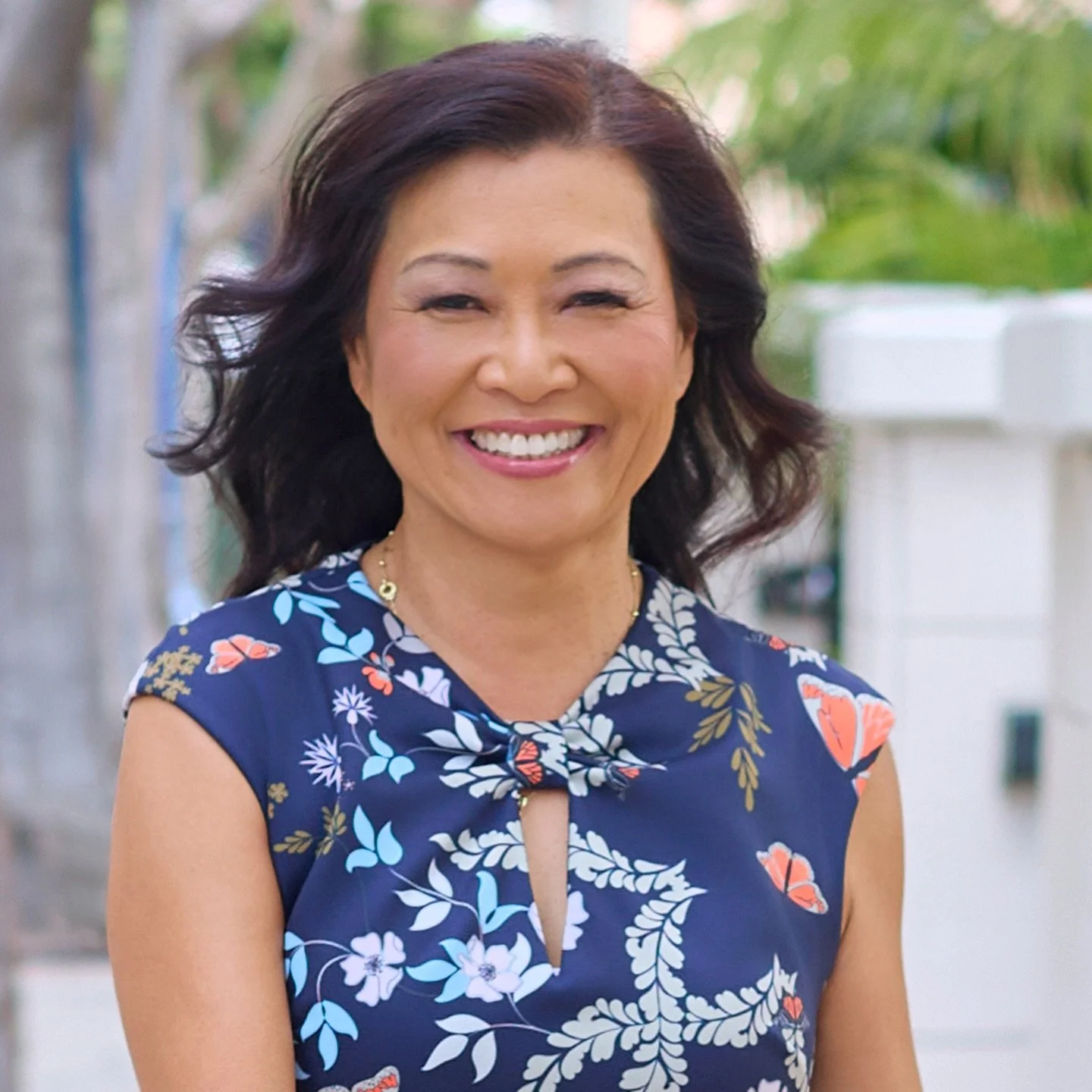 Welcome Spring 🌺
Let&rsquo;s get out there and show our style! 

Lovely Christine Chang out showing her confidence for her branding shoot. 
Is it OK to toss your hat up in the air Mary Tyler Moore style? 
Yes! Especially if it&rsquo;s within who you