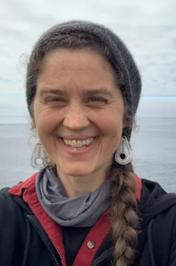 Seasonal Sing with Heidi Wilson