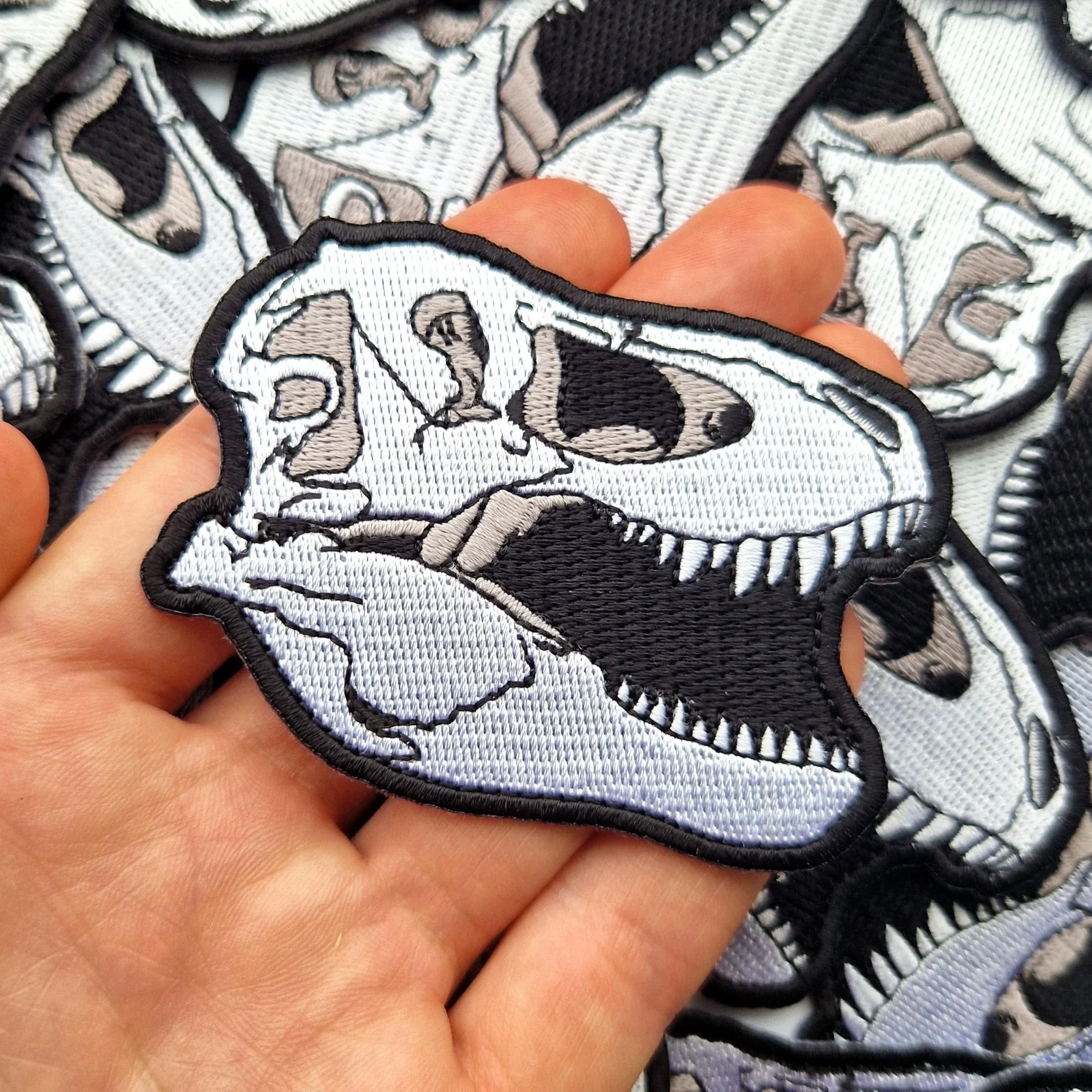 T-REX SKULL EMBROIDERY PATCH