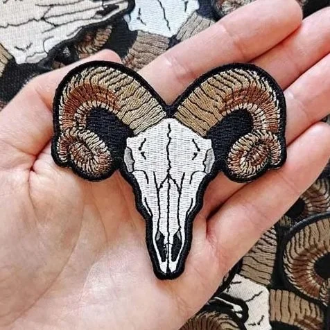 Ram Skull Embroidery Patch – Horned Animal Skull Patch for Jackets, Denim &amp; Gear