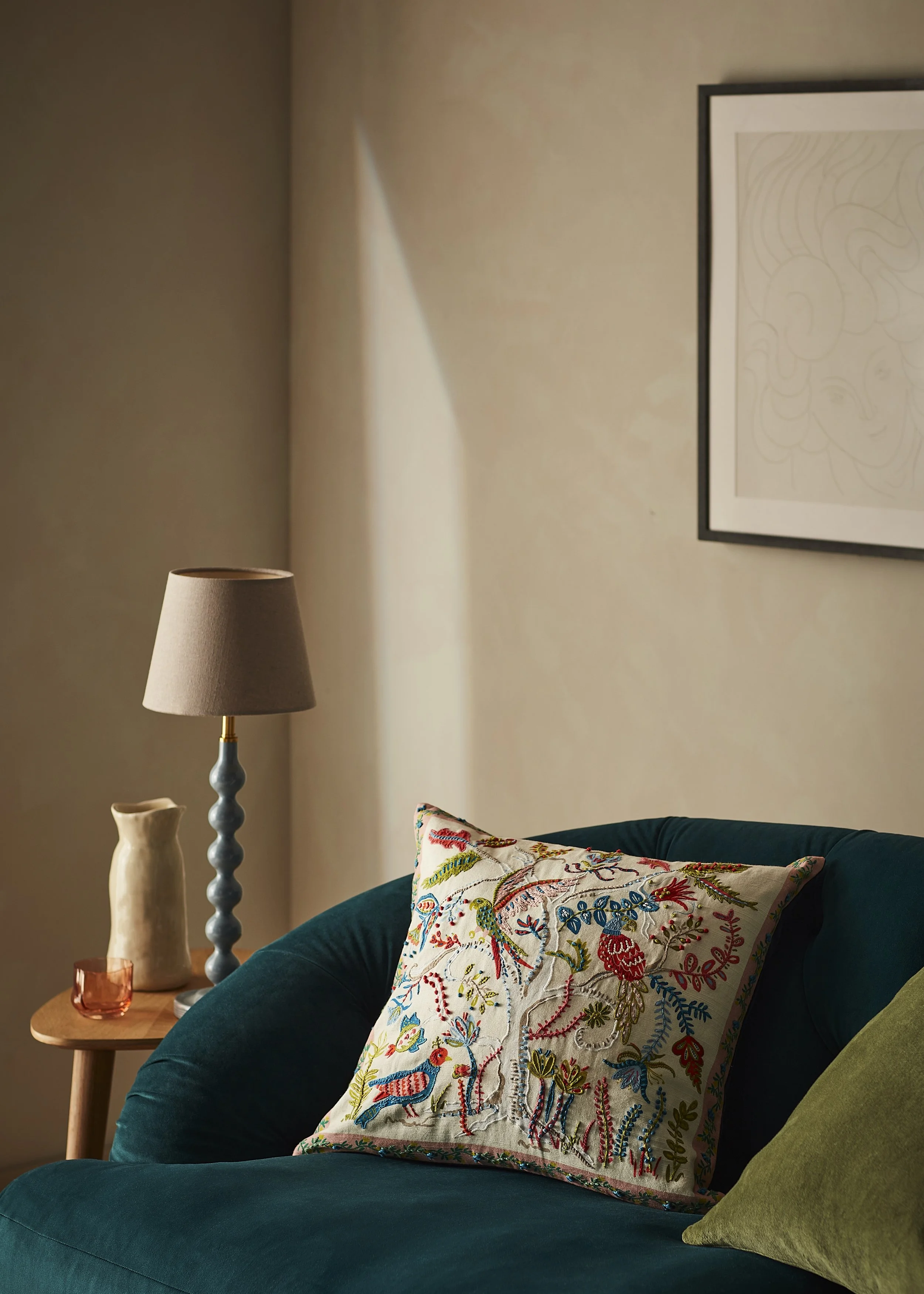 SS23_EE_FA_CUSHIONS_07_alt9 copy.jpg