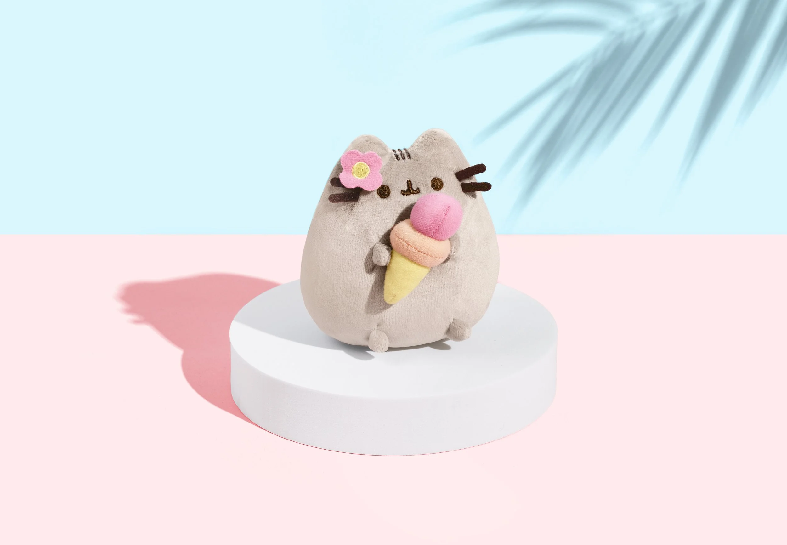 Pusheen_Summer26_Plush_HR.jpg