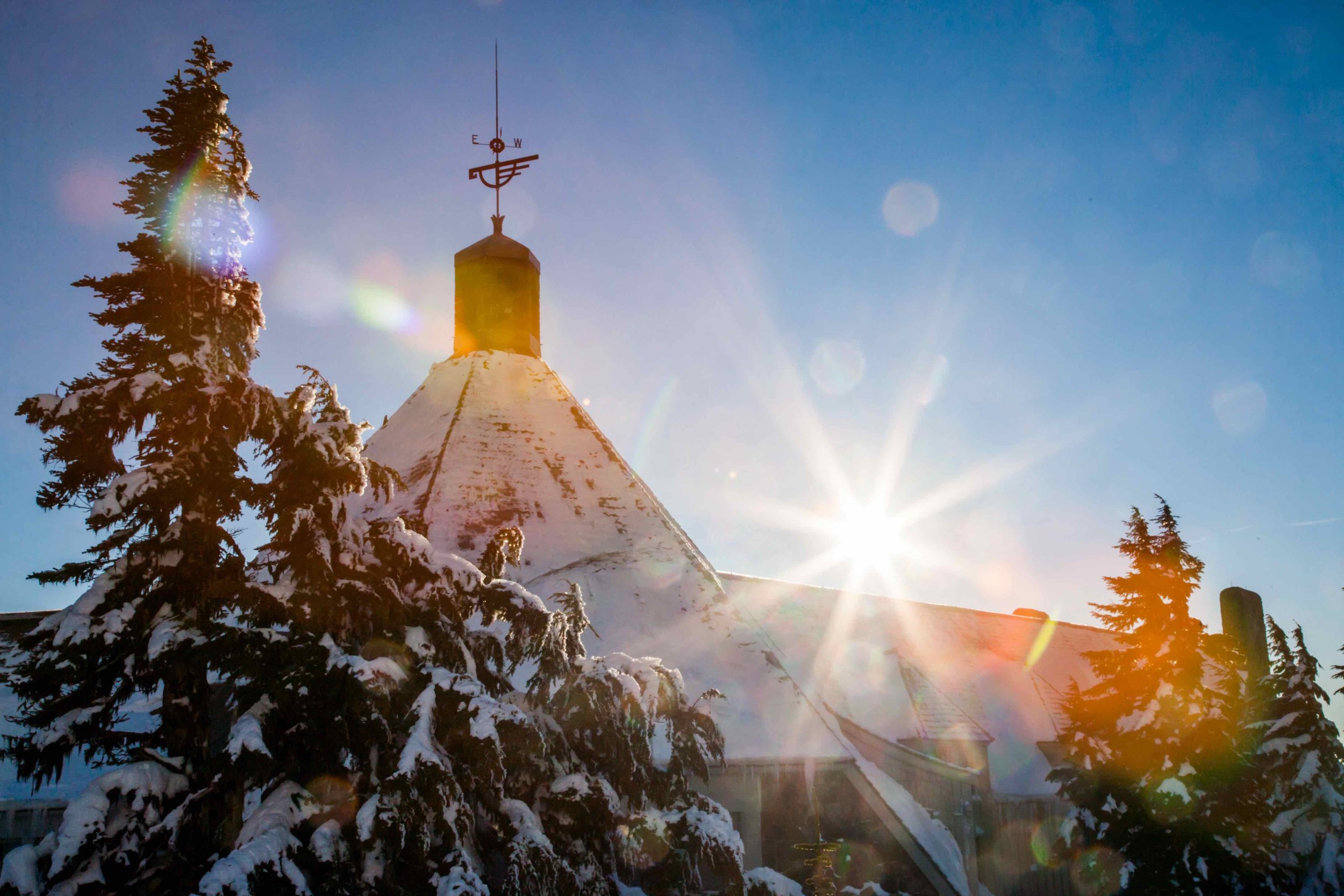 Timberline Lodge AdobeStock_366978620.jpg