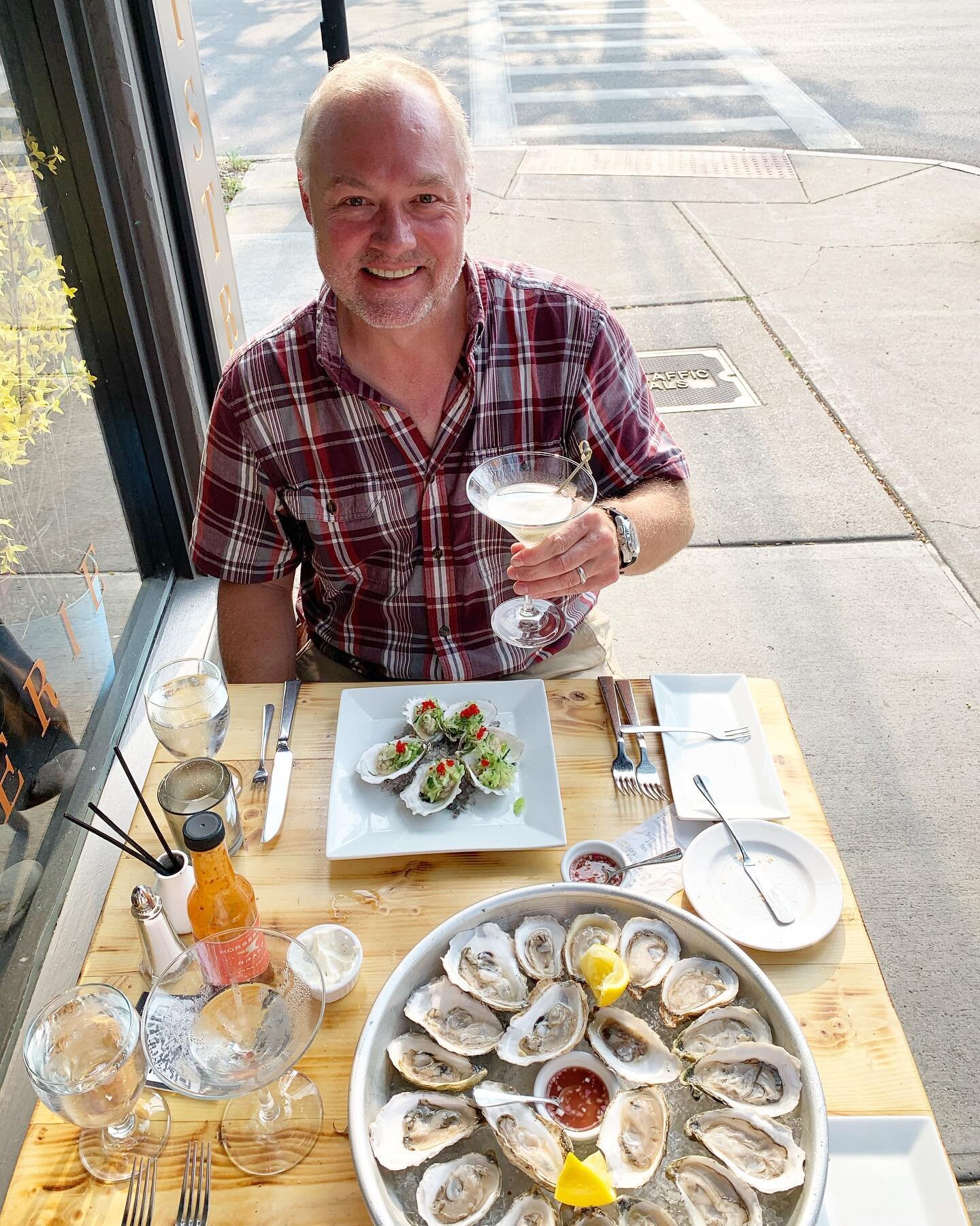 Taking a much needed pause @lepetitbistrorhinebeck to refuel with 🦪 🦪 🦪 and 🍸🍸🍸 and to celebrate a milestone that has been 7 years in the making. We are working on getting gin to everyone who has reached out. THANK YOU for the words of encourag
