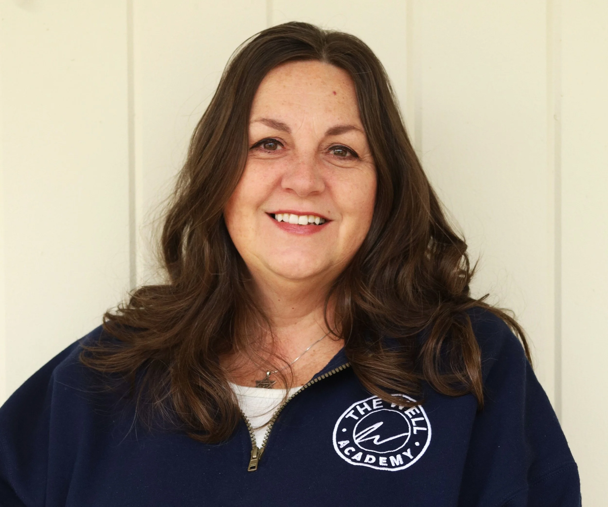 Gretchen DeVries