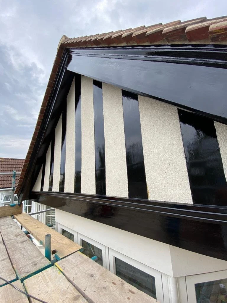 WhatsApp Image 2022-12-06 at 22.40.11 (2).jpeg