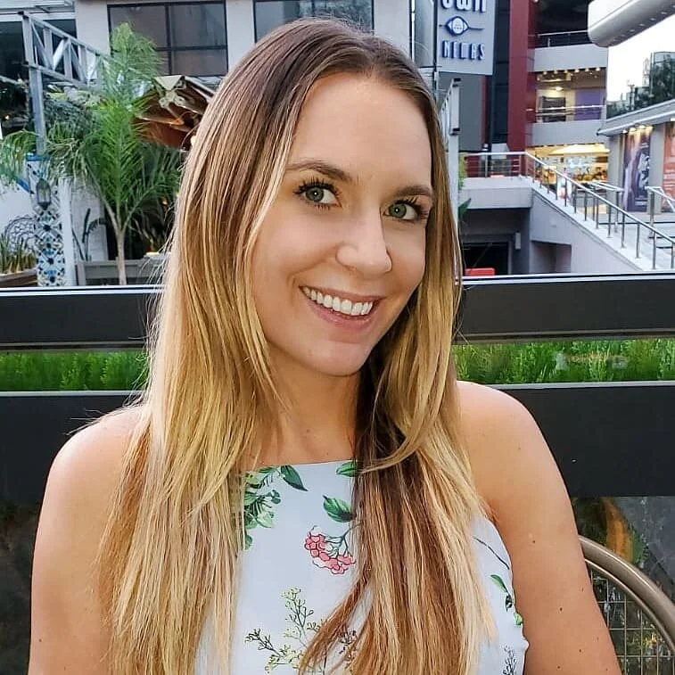 Having a hard time making a decision? 
🤦 Oh boy! I feel this struggle! 

But I've been working on this lately and wanted to share a few little nuggets of insight I've gained through the process. 

Ask yourself: What do you value most? 

By intention