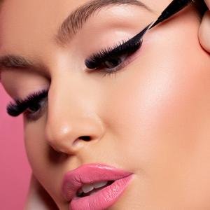 lbla-everlasting-eyeliner-4_9da3beca-c45e-4d16-a9bb-853d16f3bf06_300x.jpg