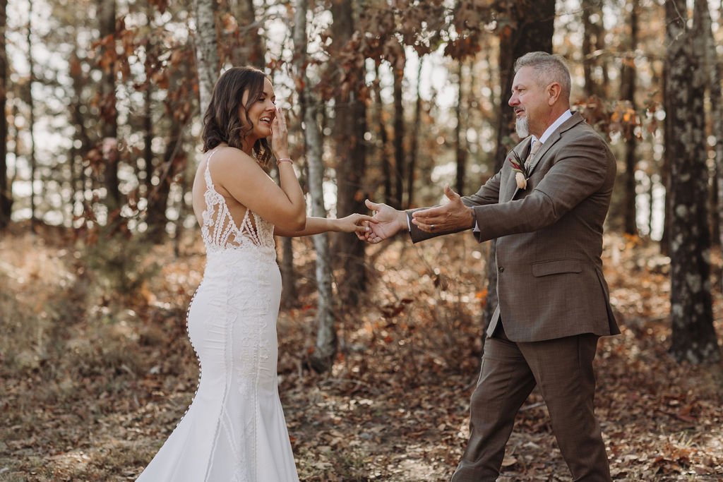 Heather-Jenkins-Photography-Wedding-Elopement-First-Look-2.jpg