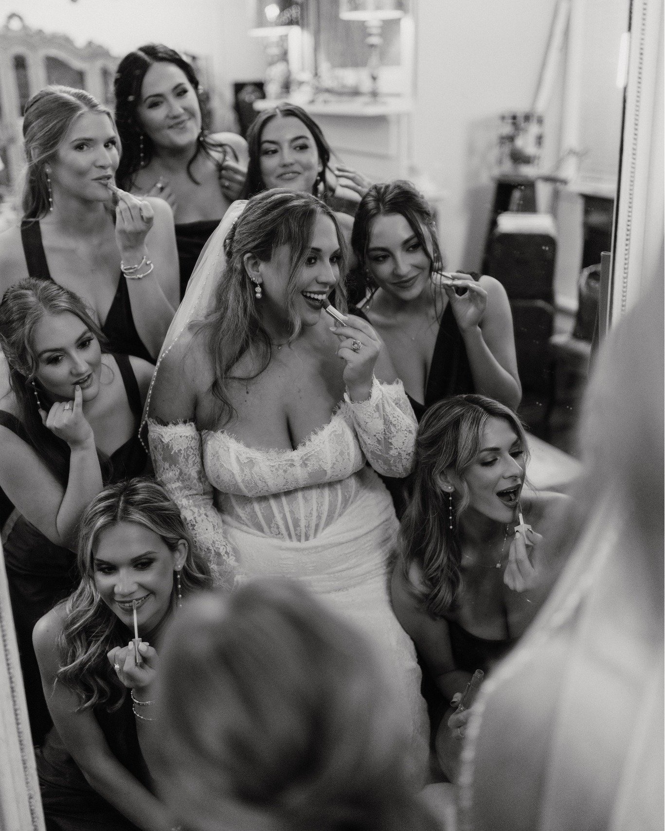This one is for the girls. 🤍✨
Your wedding day is filled with big moments, but the people standing beside you? They shape everything.

Choosing the right maid of honor and bridesmaids is so much more than matching dresses and a cute group photo &mda