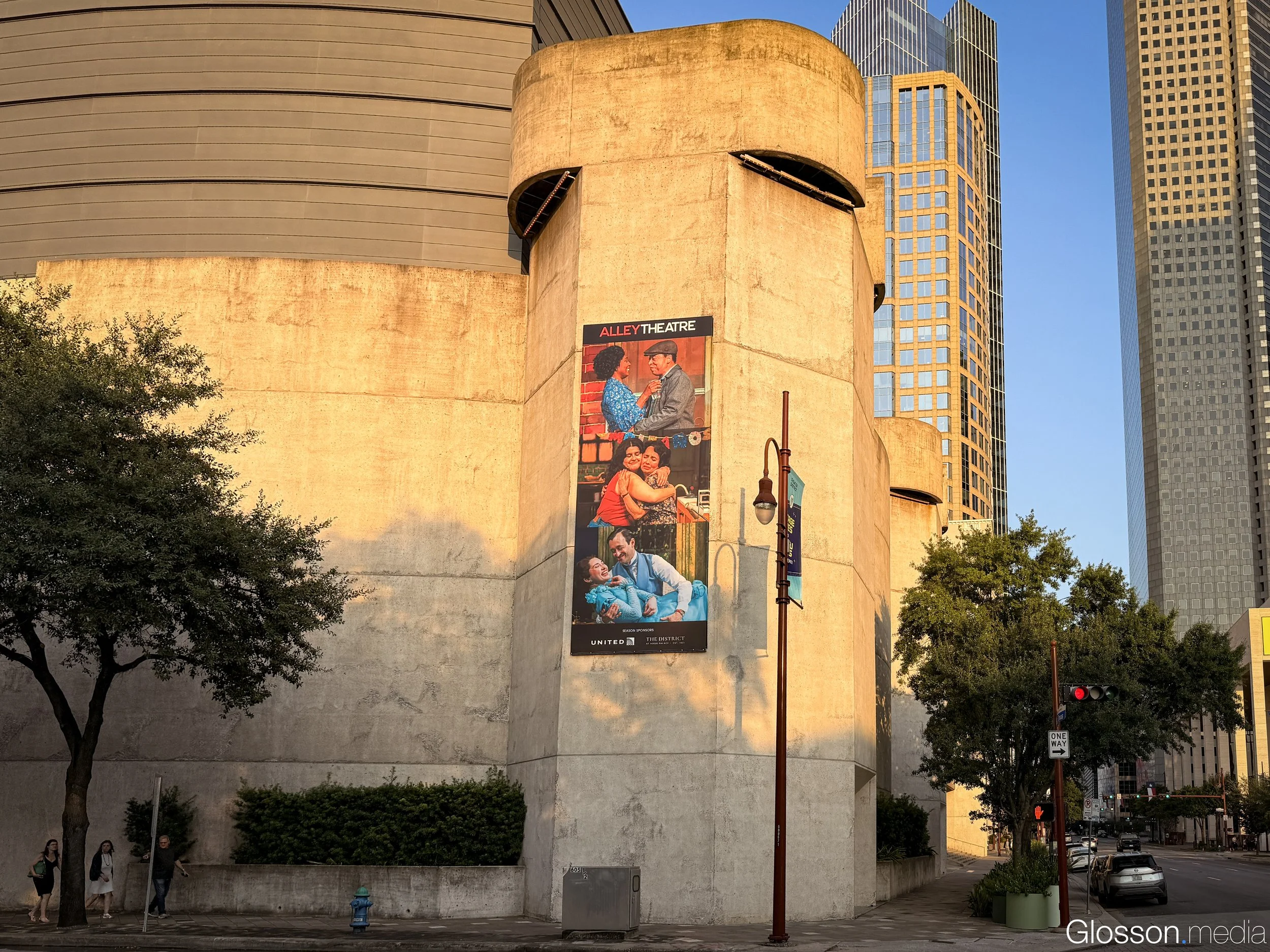 Alley-Theatre-Downtown-Houston-2.jpg