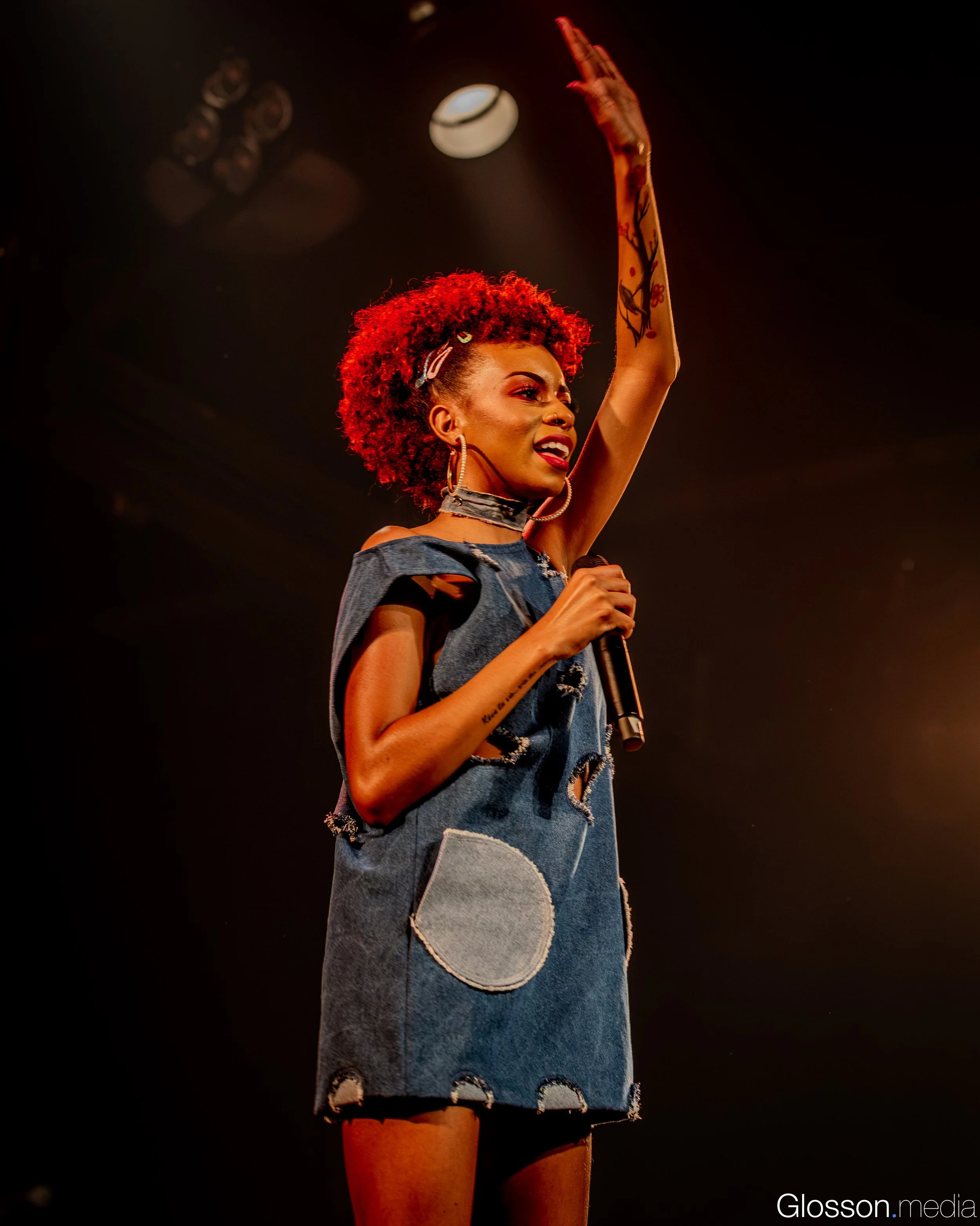 Ravyn-Lenae-SZA-Glosson-5.jpg