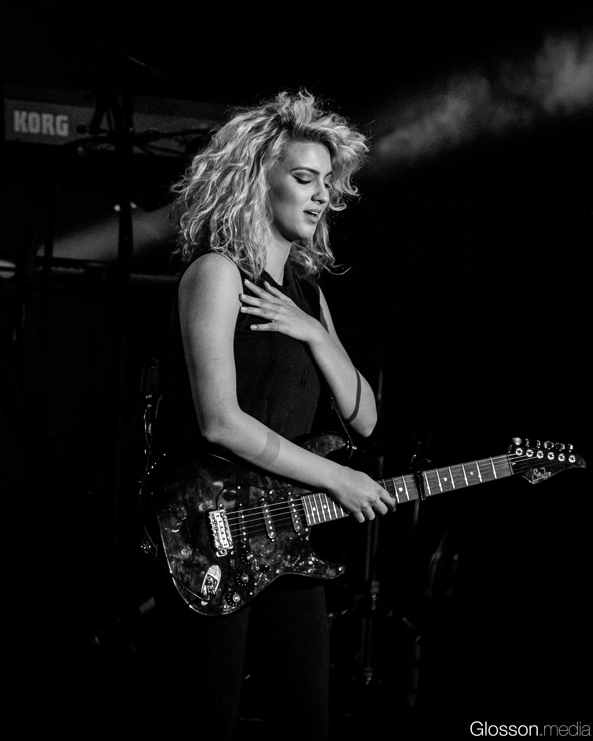 Tori Kelly-Glosson-13.jpg